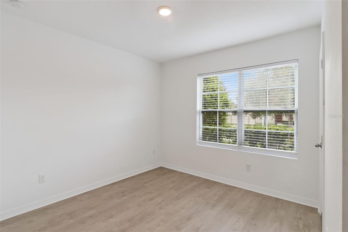 2487 WHITE LILLY DRIVE — photo 39 of 71