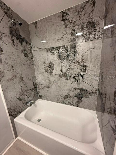 10405 JUNGLE STREET — photo 25 of 26