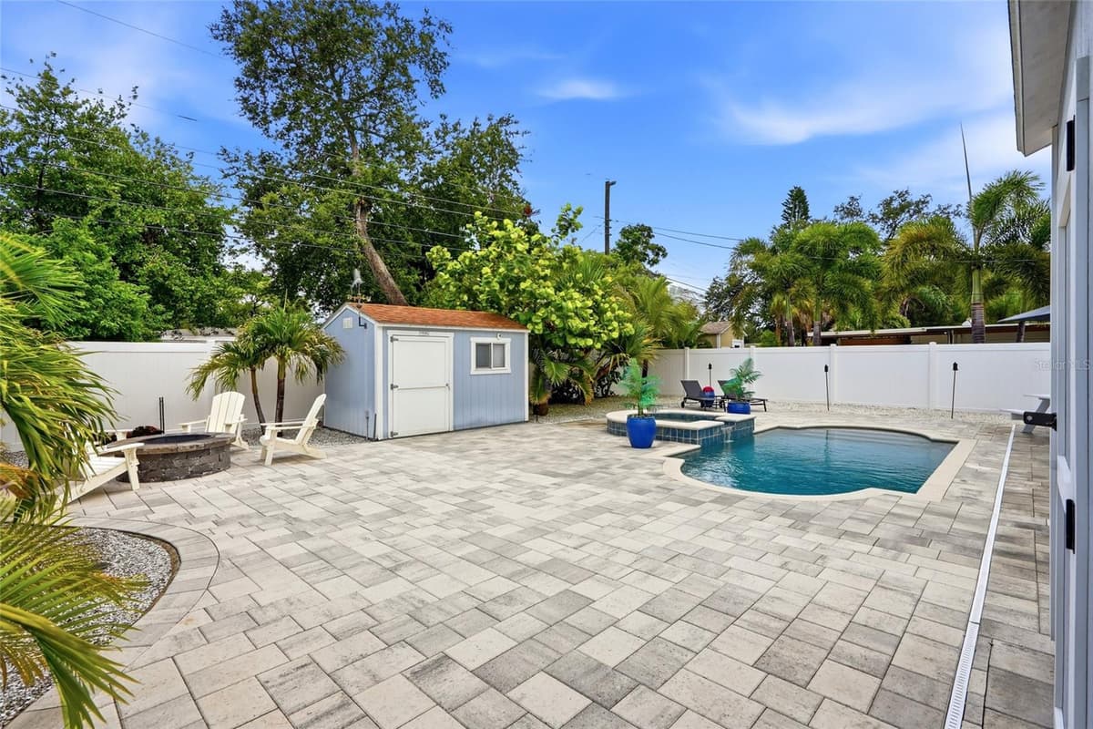 5580 TANGELO ROAD — photo 34 of 52