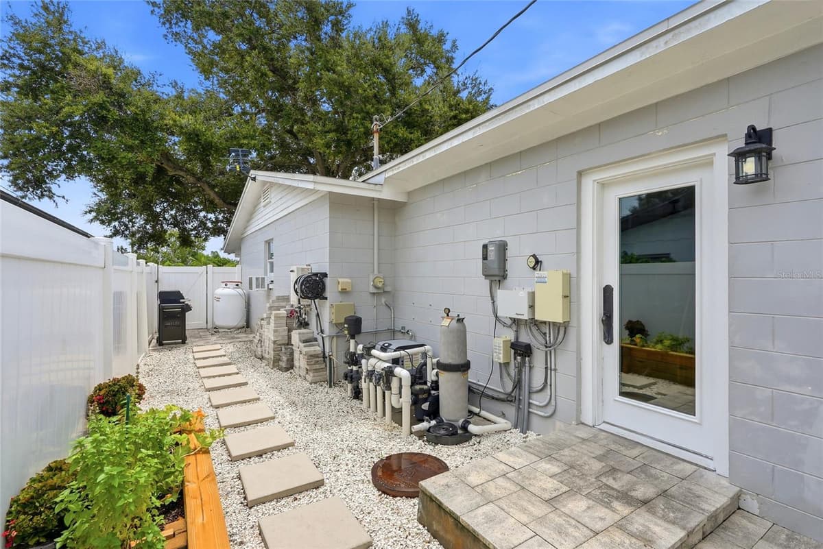 5580 TANGELO ROAD — photo 30 of 52