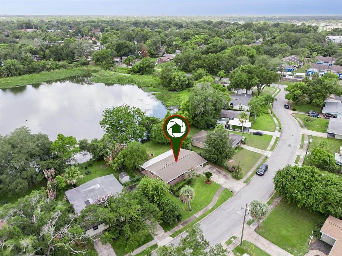 812 AGNES DRIVE — photo 36 of 40