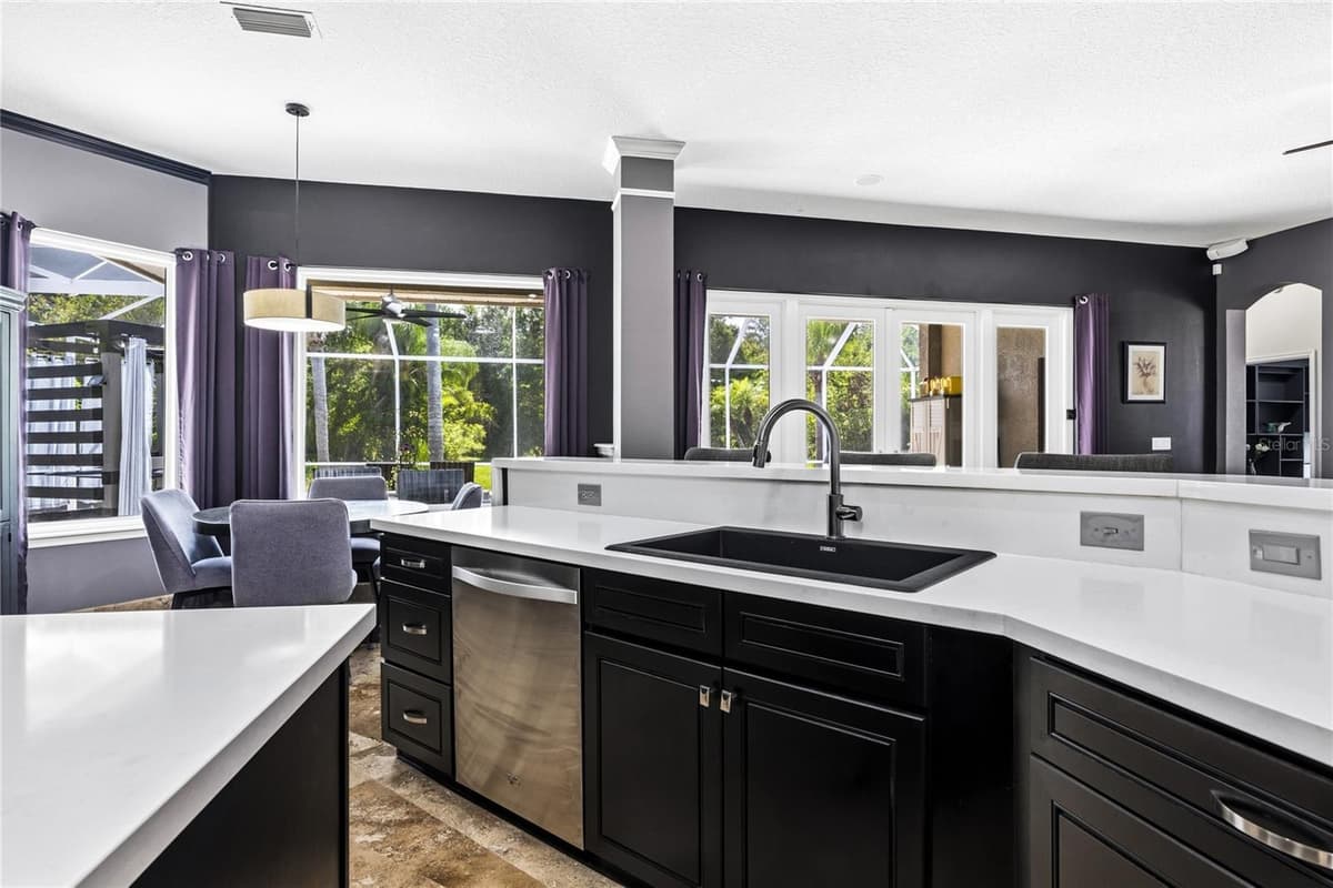 5522 REFLECTIONS BOULEVARD — photo 12 of 45