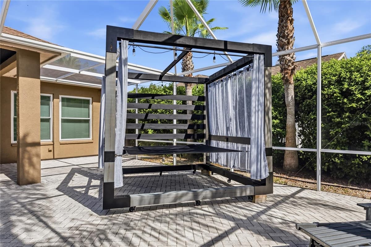 5522 REFLECTIONS BOULEVARD — photo 36 of 45