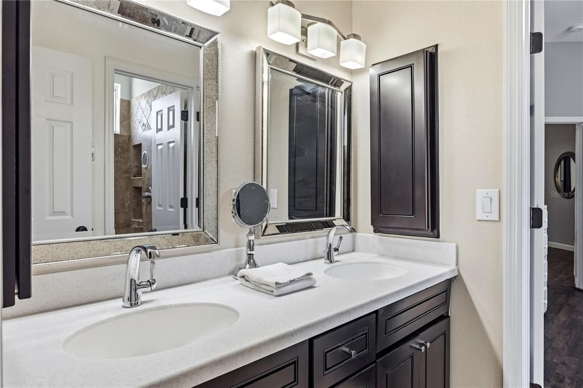 5522 REFLECTIONS BOULEVARD — photo 25 of 45