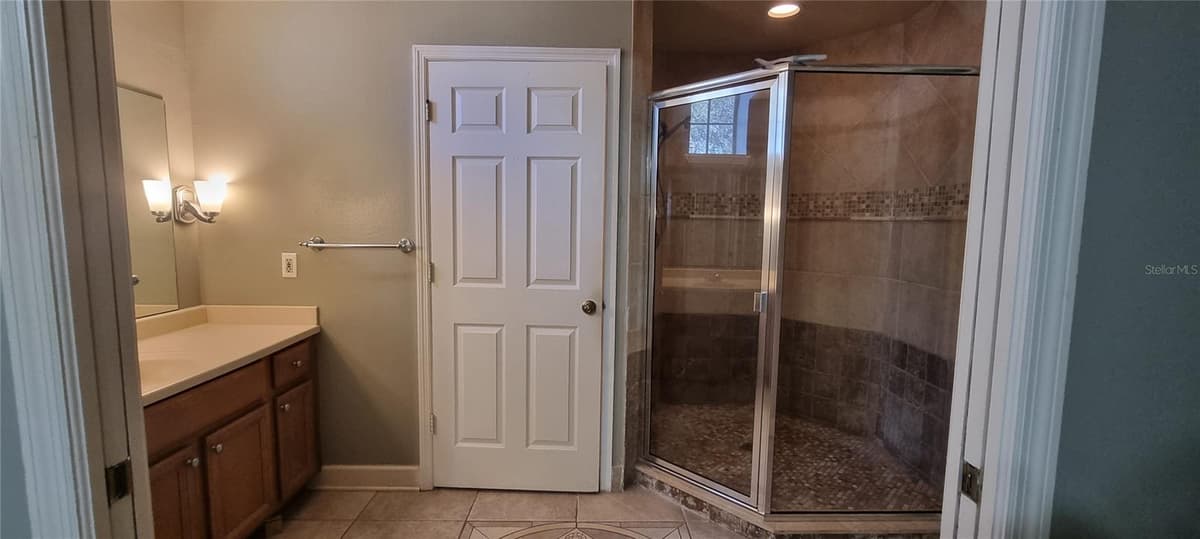 1462 FARRINDON CIRCLE — photo 12 of 15