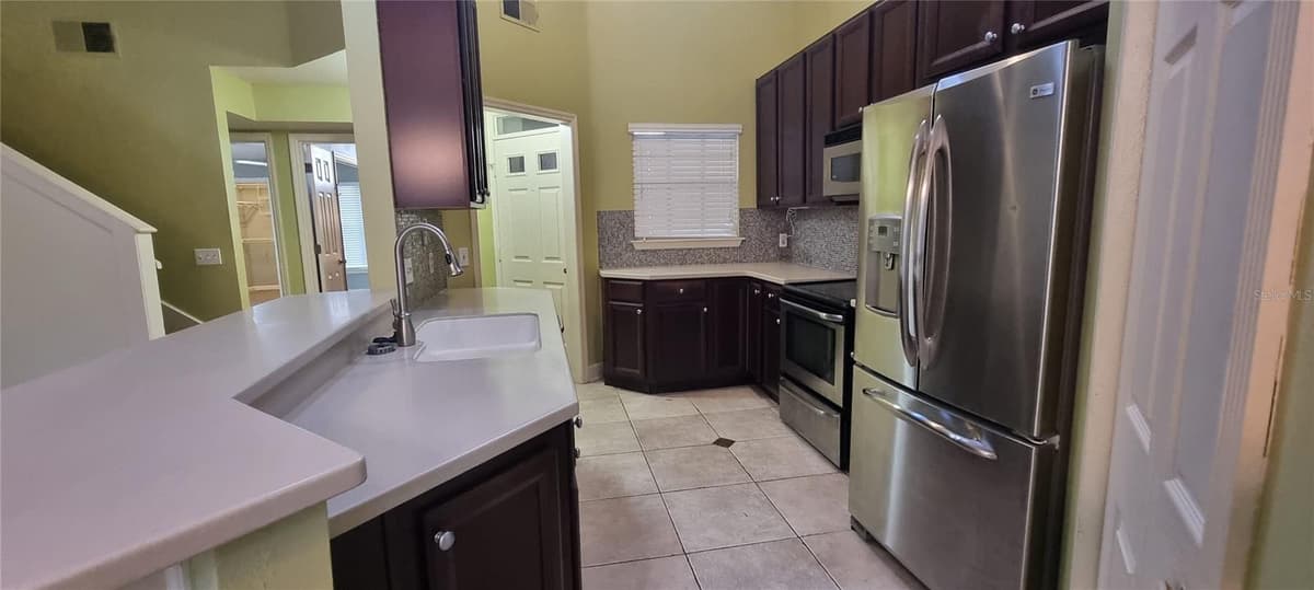 1462 FARRINDON CIRCLE — photo 6 of 15