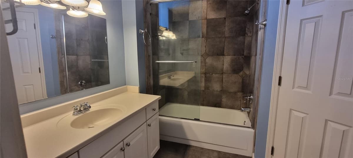 1462 FARRINDON CIRCLE — photo 14 of 15