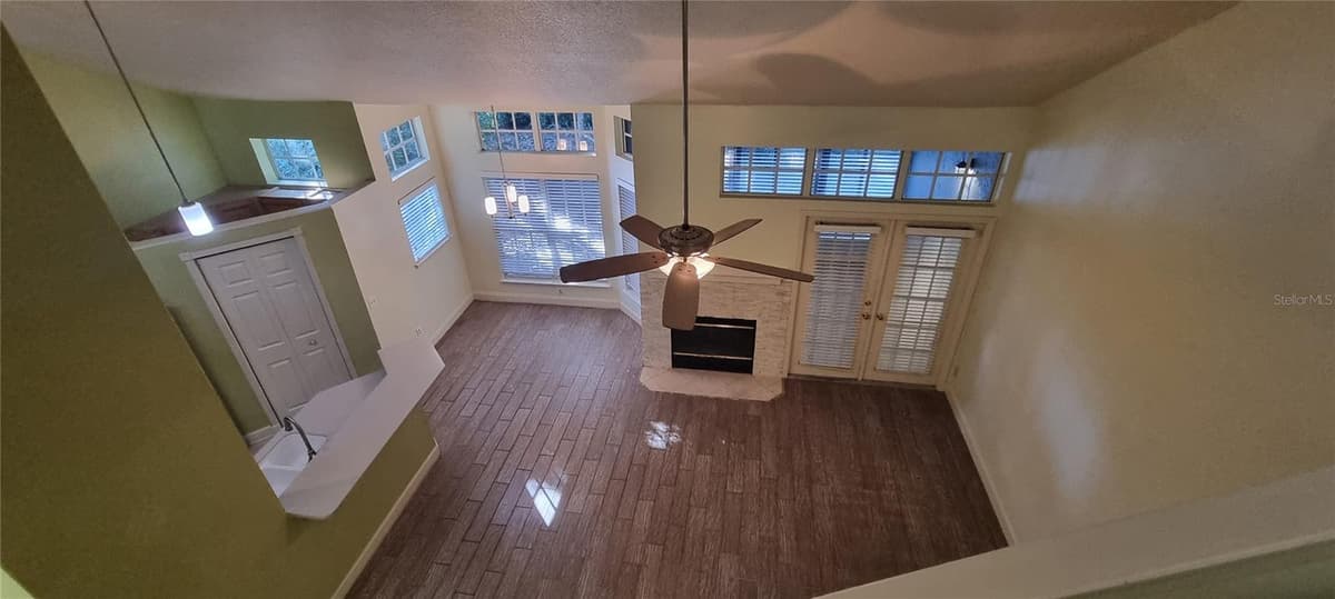 1462 FARRINDON CIRCLE — photo 4 of 15