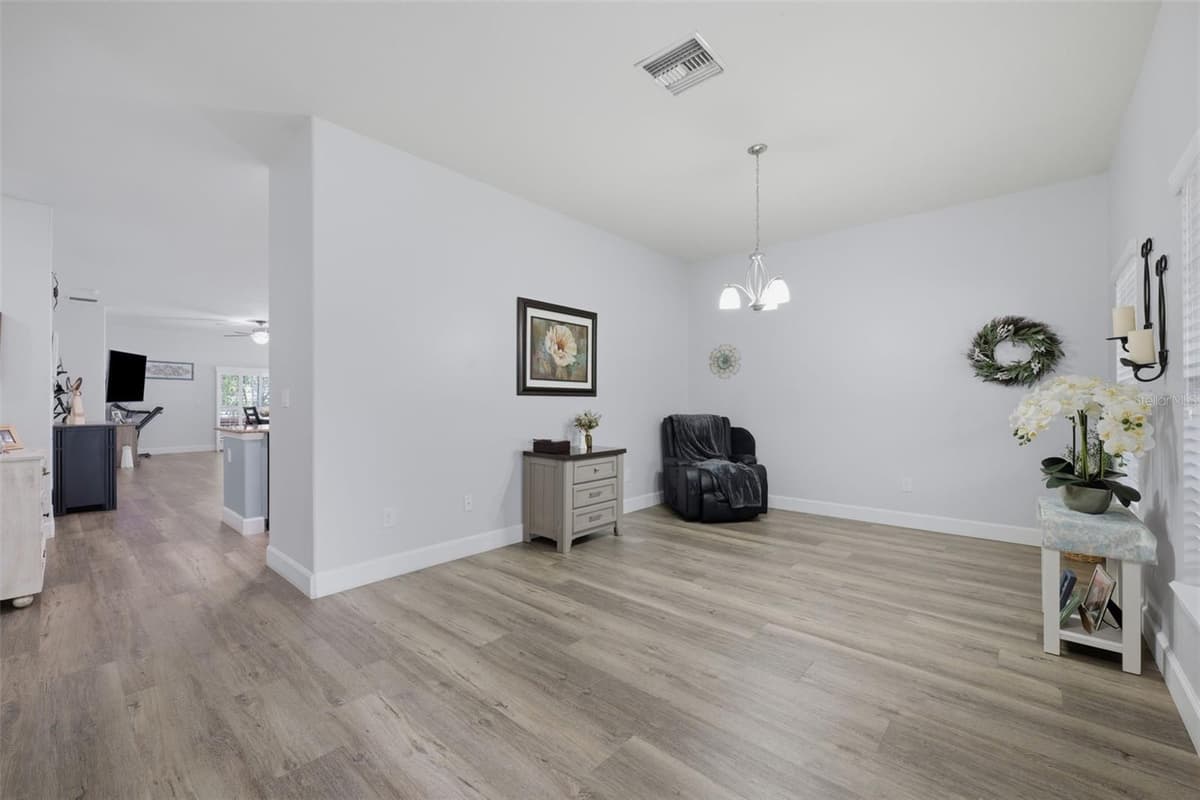2814 MAPLE BROOK LOOP — photo 3 of 54