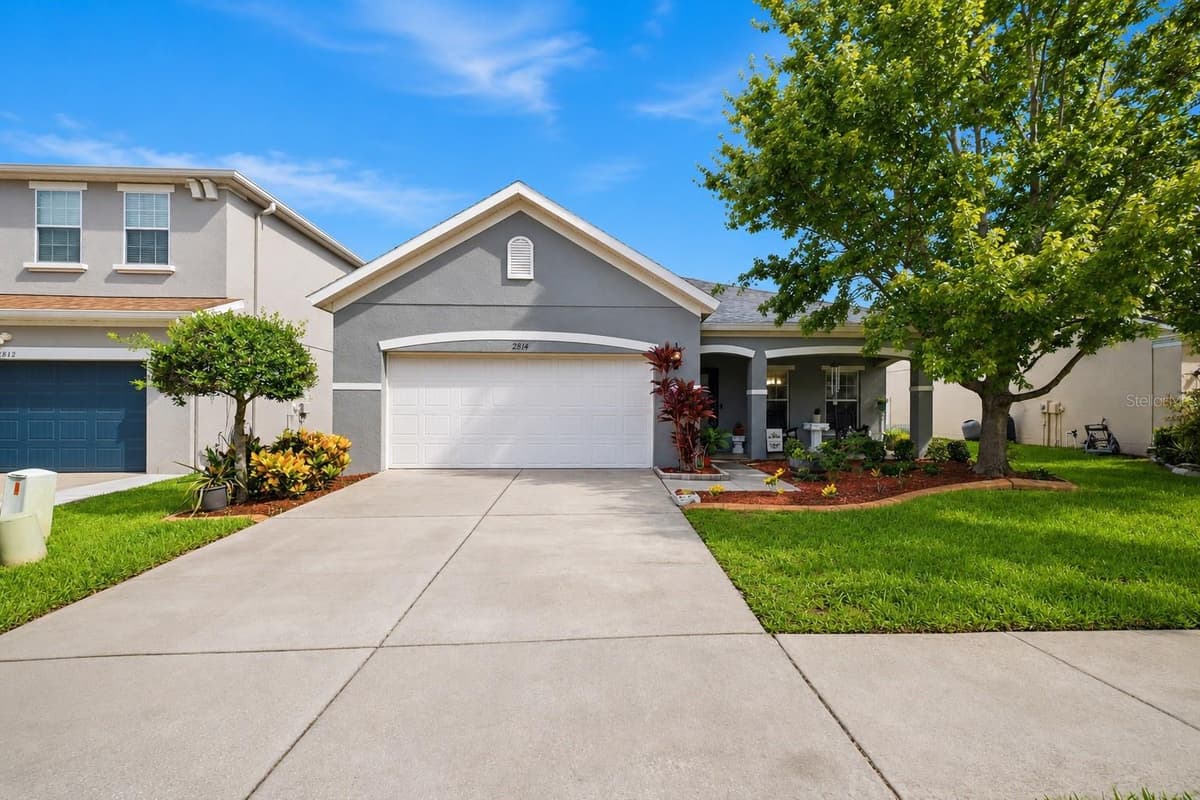 2814 MAPLE BROOK LOOP — photo 1 of 54
