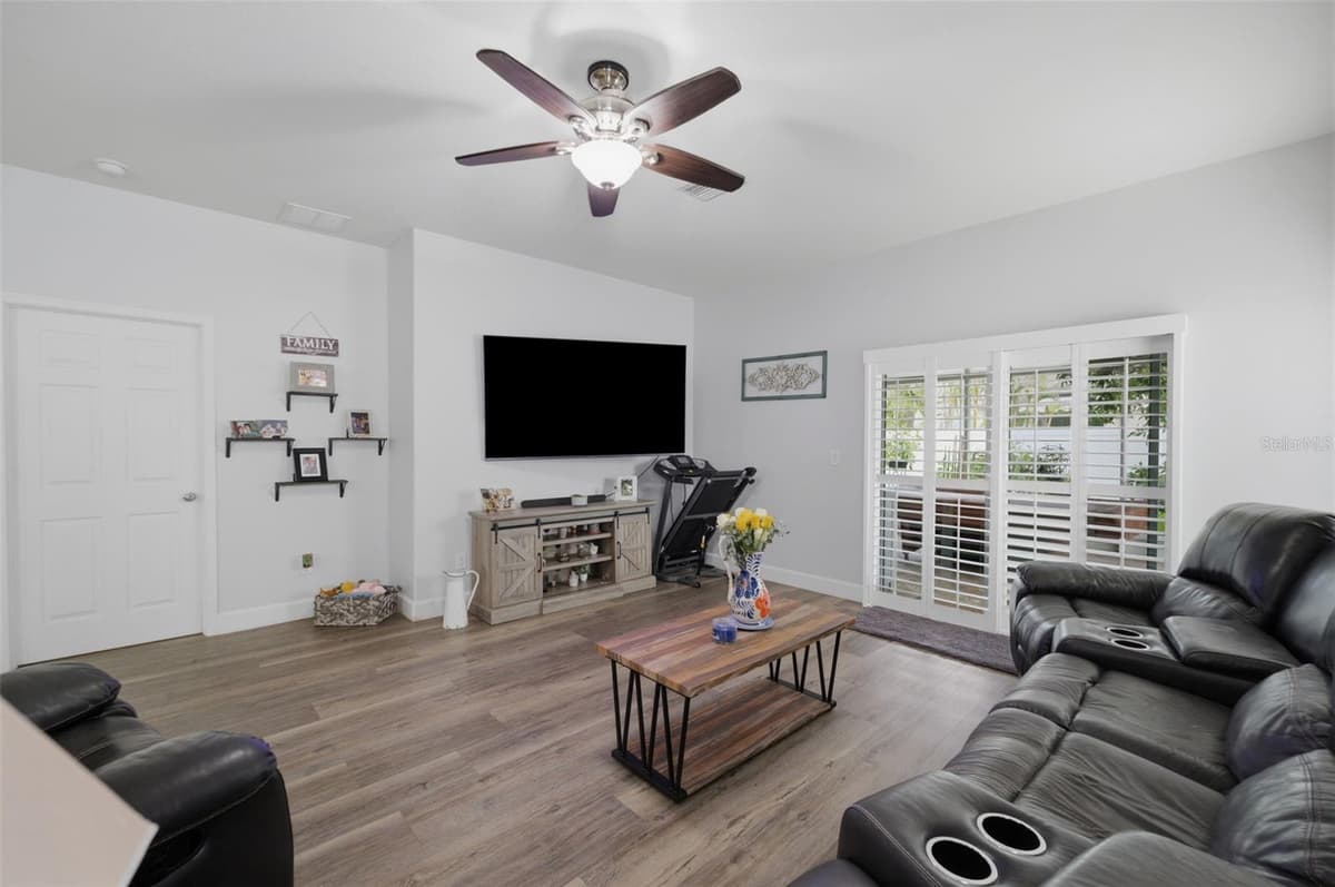2814 MAPLE BROOK LOOP — photo 12 of 54