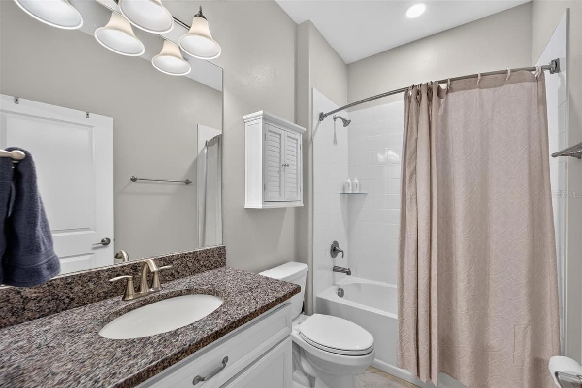 16817 WHISPER ELM STREET — photo 9 of 77