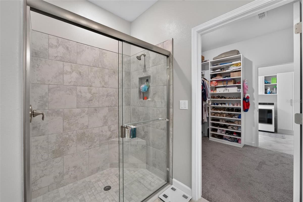 16817 WHISPER ELM STREET — photo 33 of 77