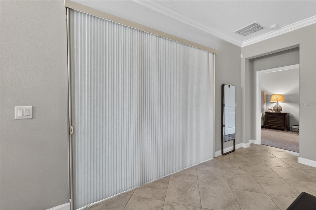 16817 WHISPER ELM STREET — photo 16 of 77