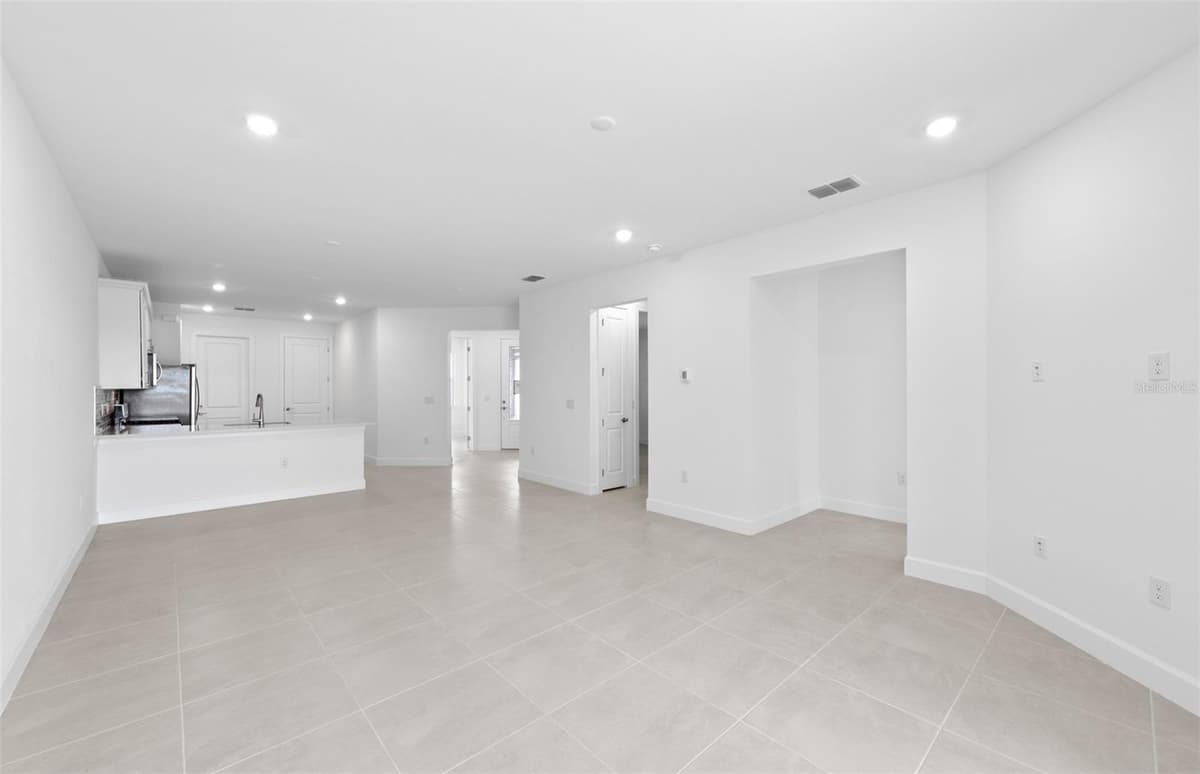 27104 CLAM SHELL COURT — photo 12 of 34