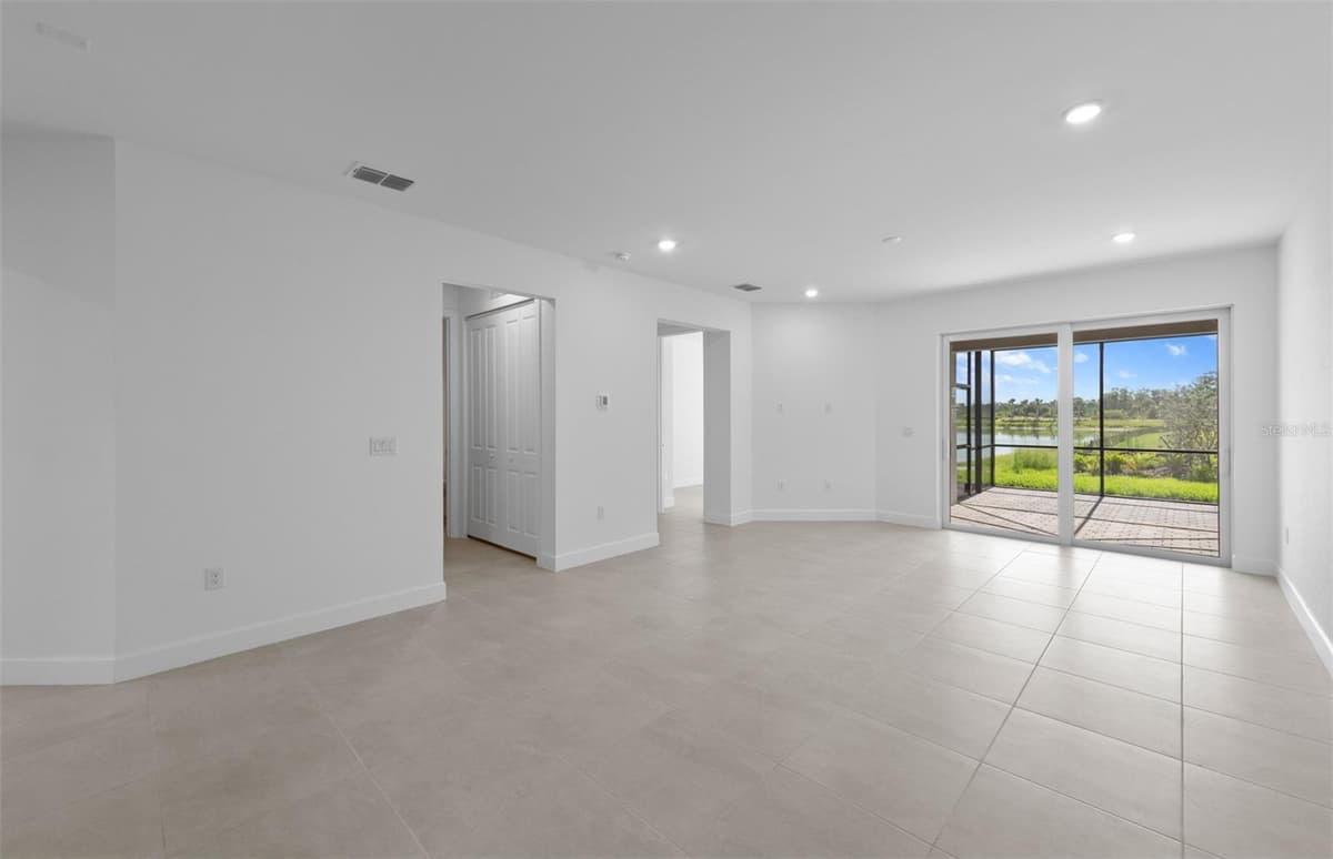 27104 CLAM SHELL COURT — photo 13 of 34