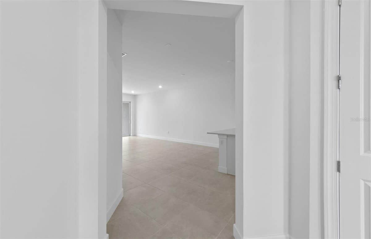 27104 CLAM SHELL COURT — photo 7 of 34