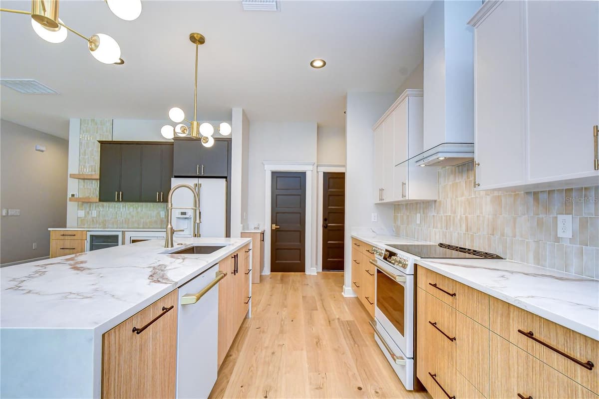 7301 FITZGERALD STREET — photo 18 of 50