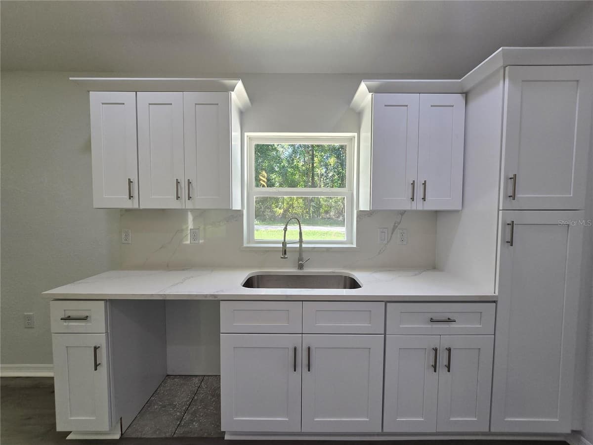 11 SEQUOIA LOOP PLACE — photo 16 of 45