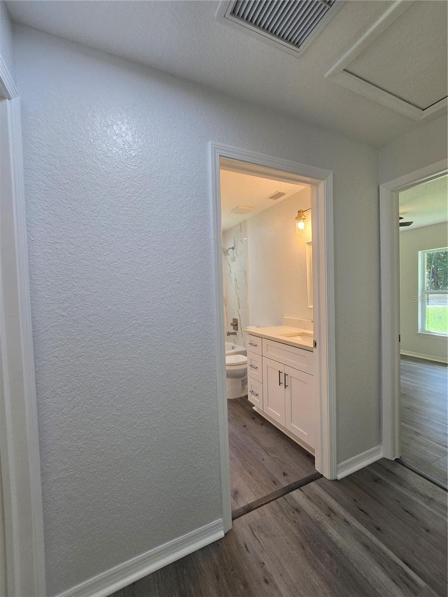11 SEQUOIA LOOP PLACE — photo 32 of 45