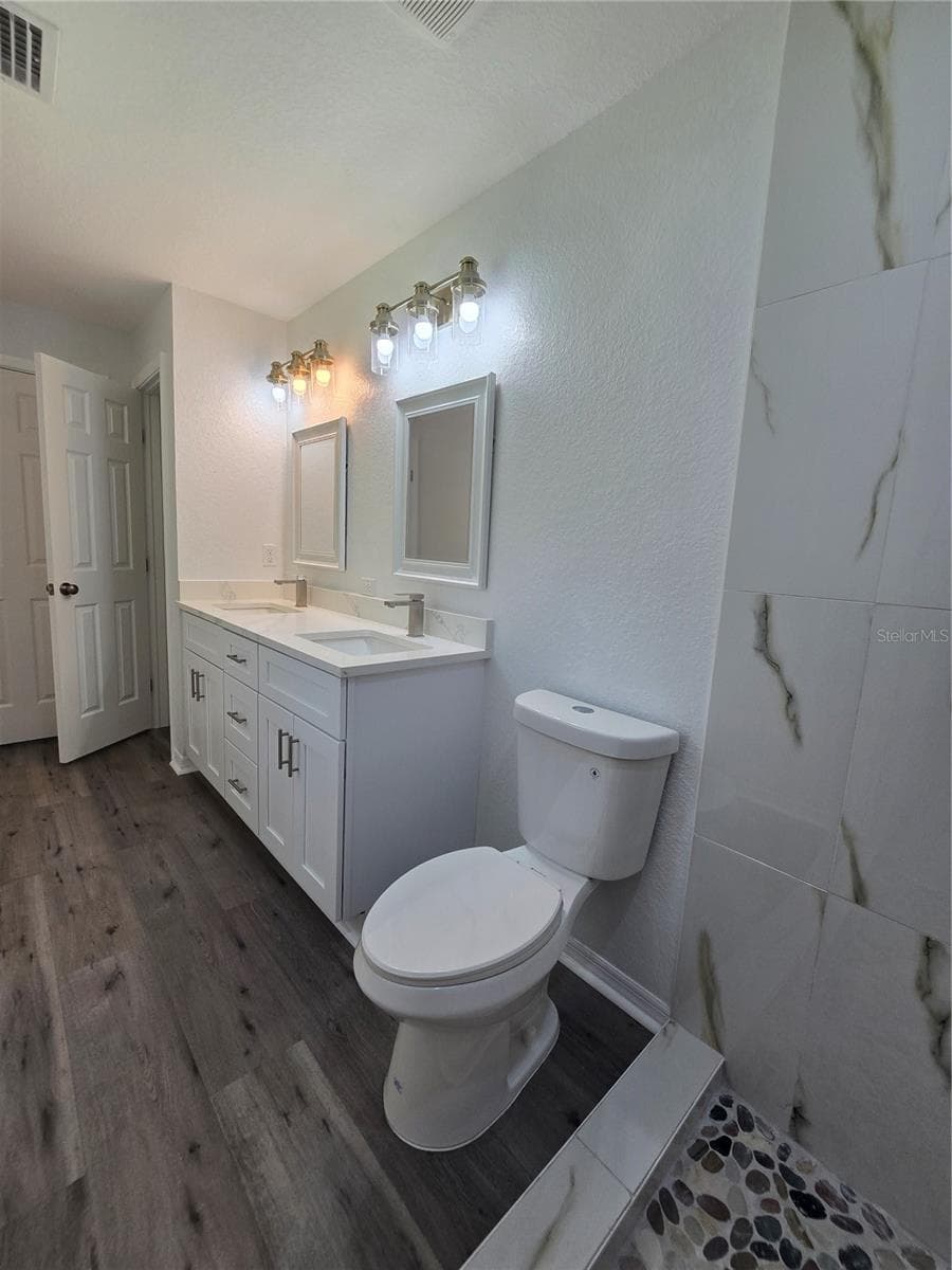 11 SEQUOIA LOOP PLACE — photo 25 of 45