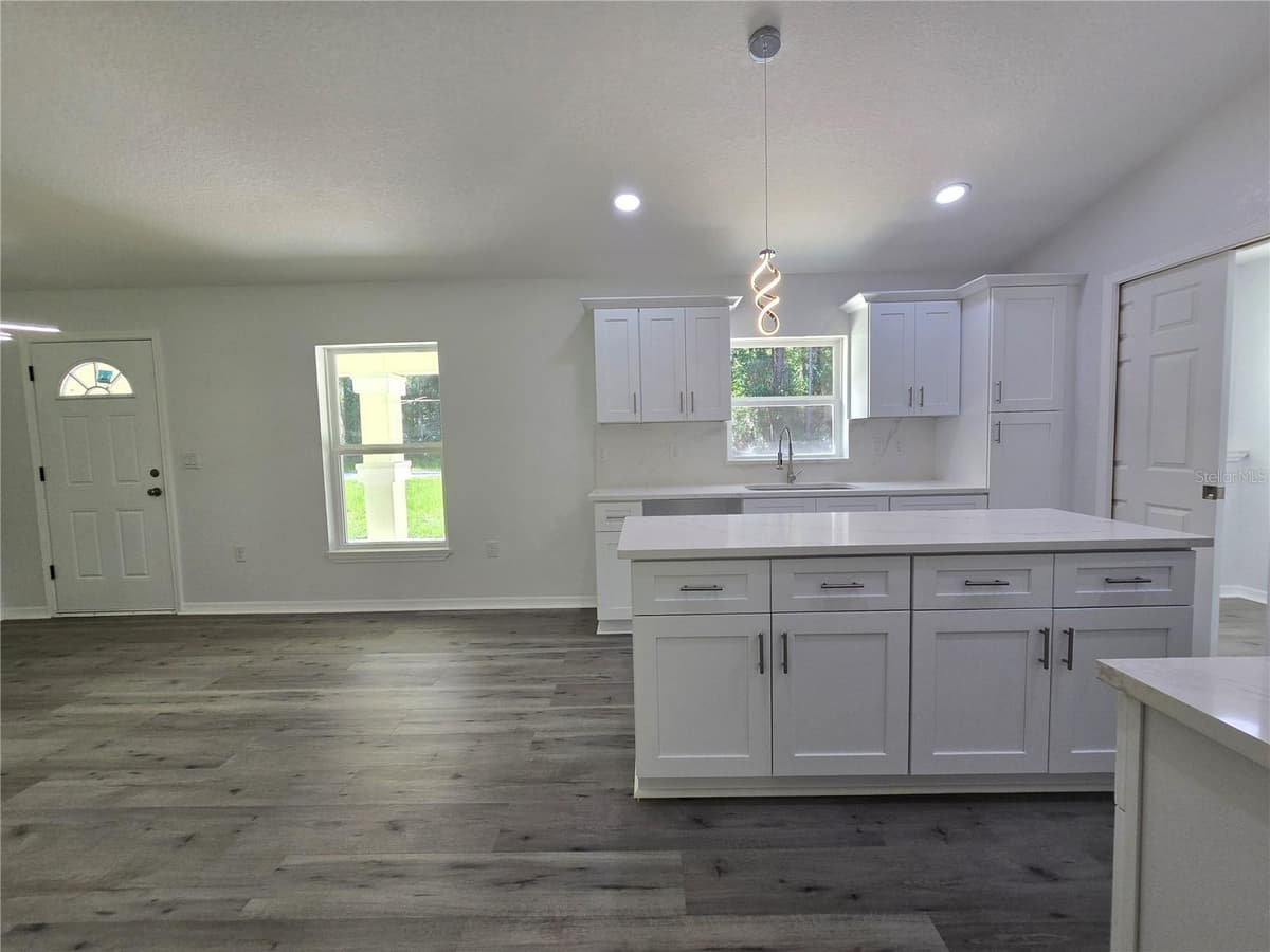 11 SEQUOIA LOOP PLACE — photo 28 of 45
