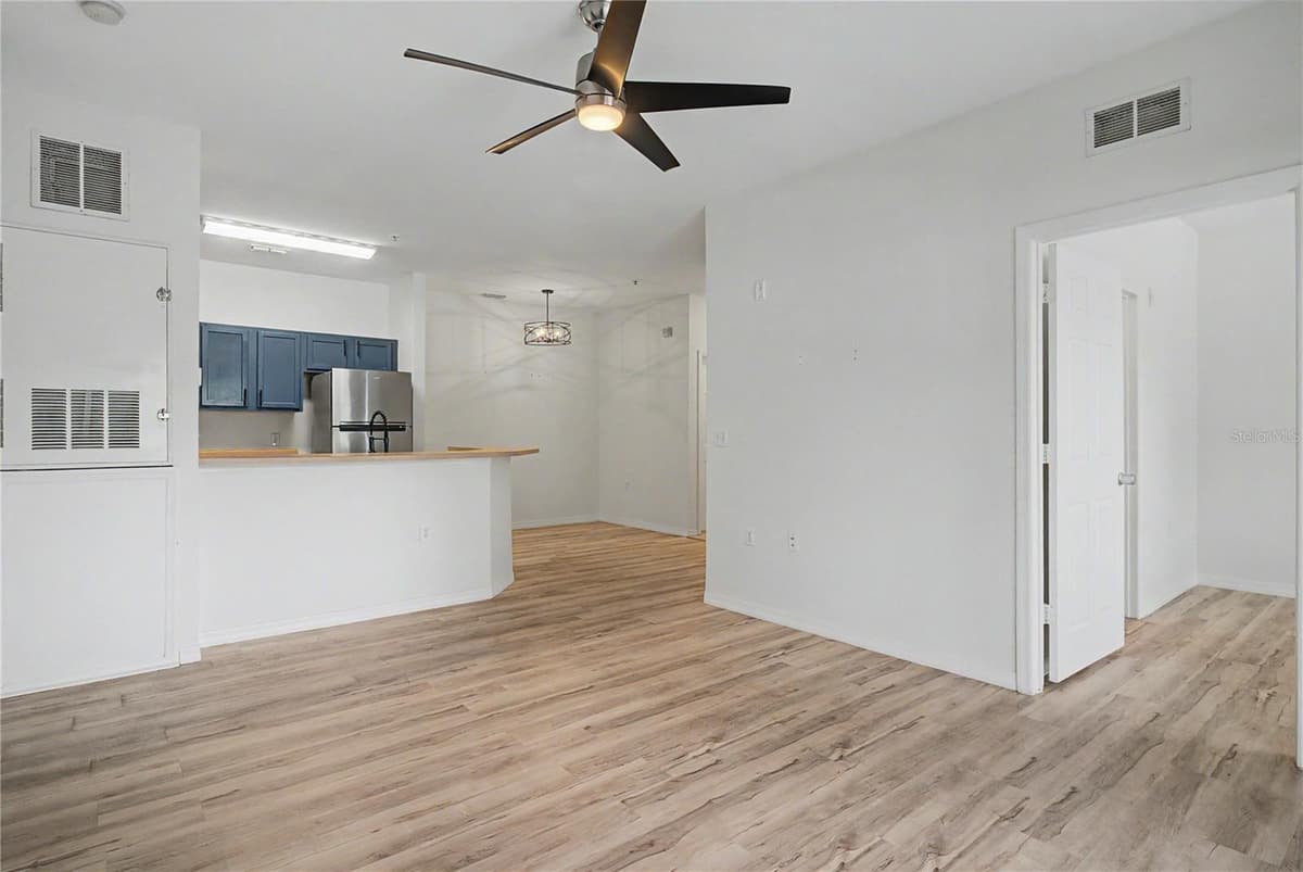 8225 CLAIRE ANN DRIVE — photo 11 of 40