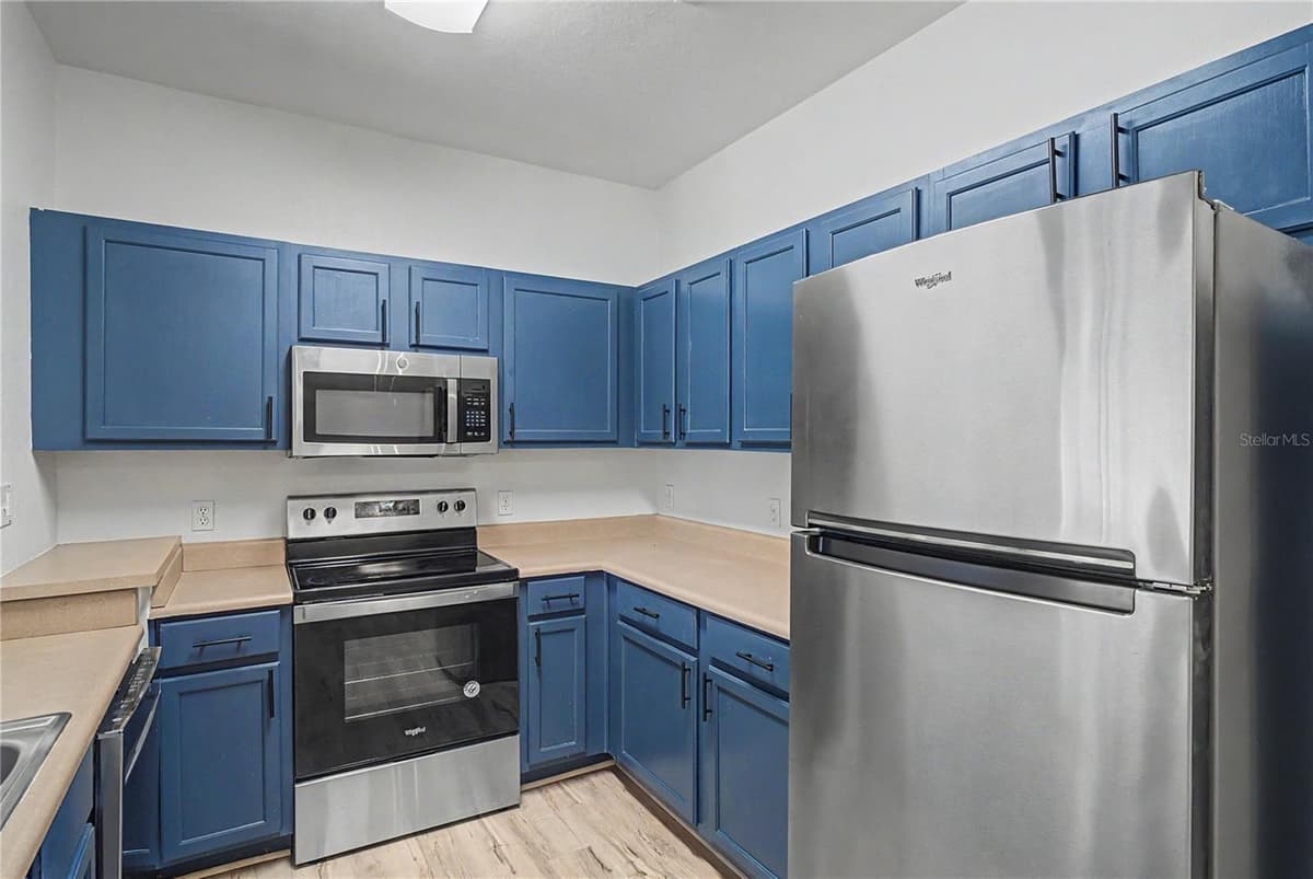 8225 CLAIRE ANN DRIVE — photo 15 of 40
