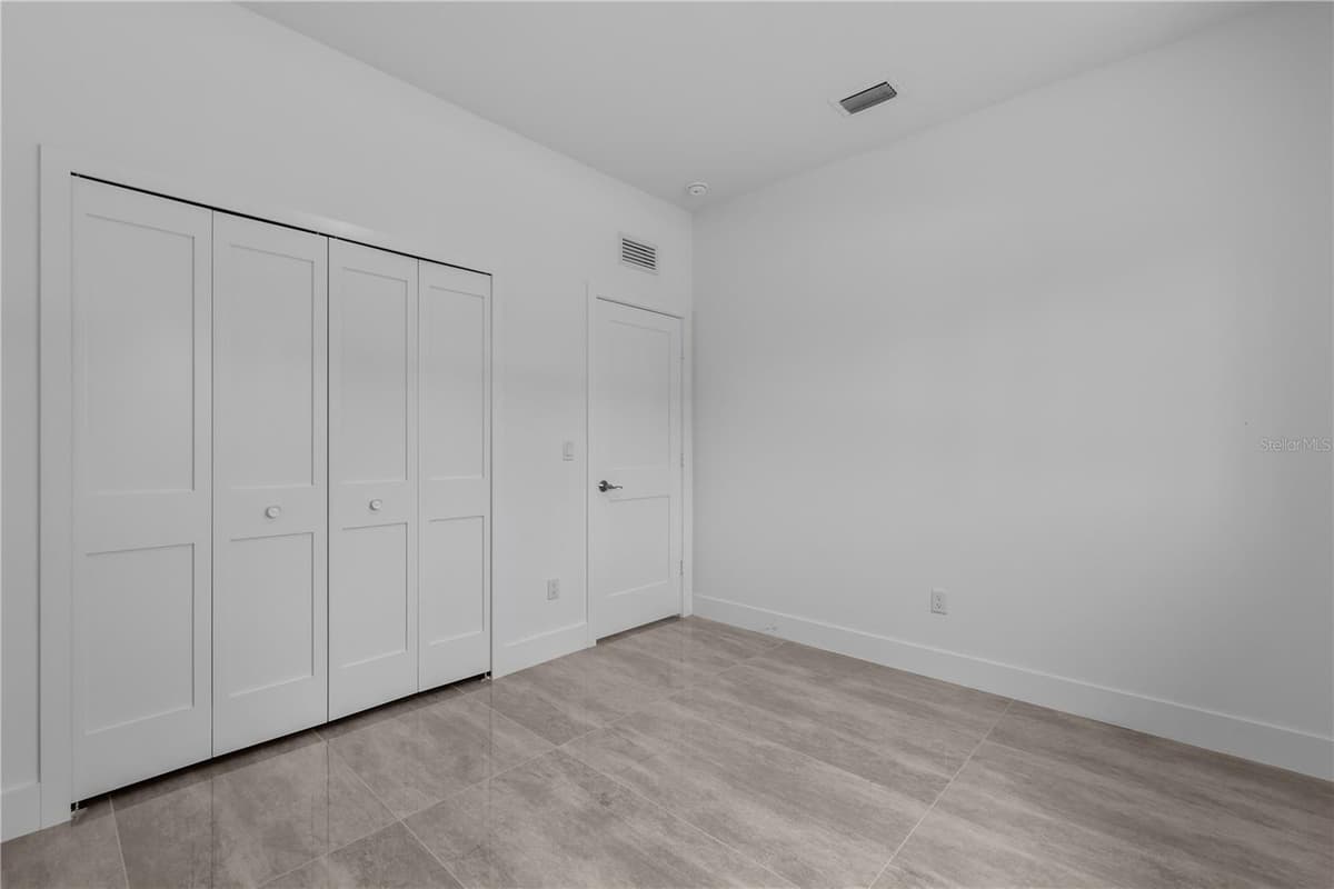 828 GENOA AVENUE — photo 34 of 47