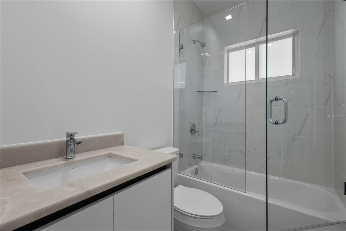 828 GENOA AVENUE — photo 28 of 47
