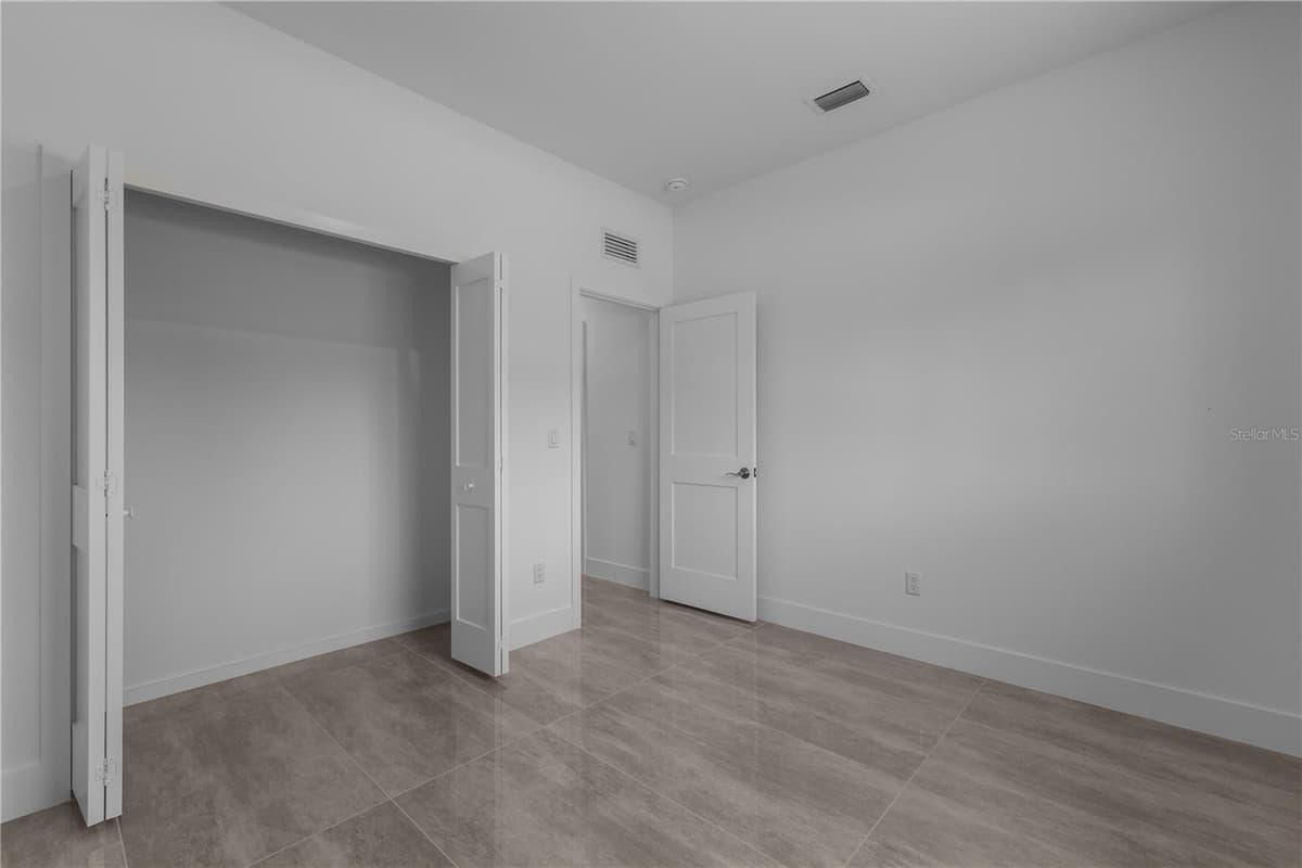 828 GENOA AVENUE — photo 35 of 47