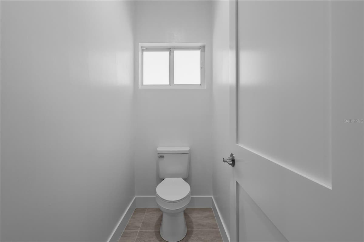828 GENOA AVENUE — photo 23 of 47
