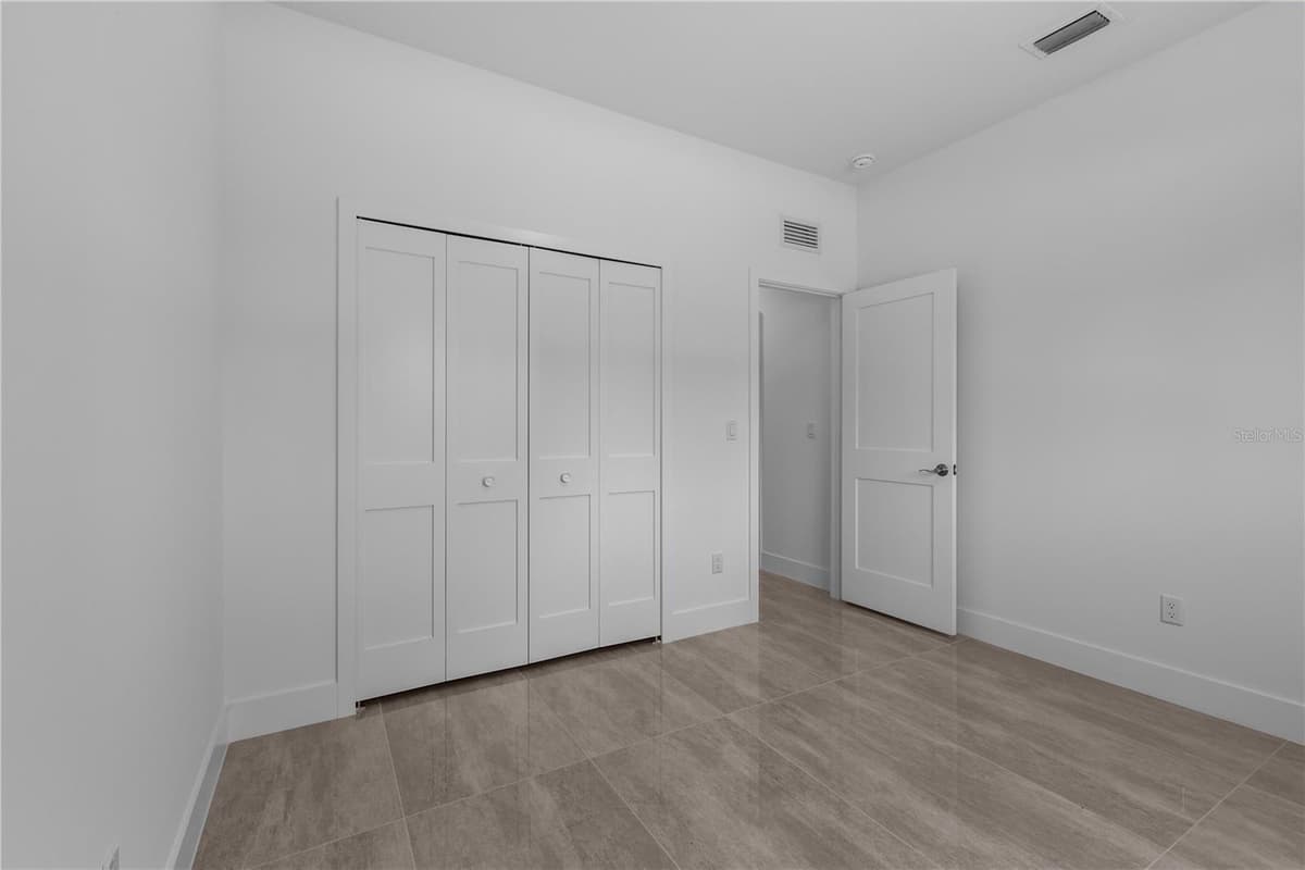 828 GENOA AVENUE — photo 32 of 47
