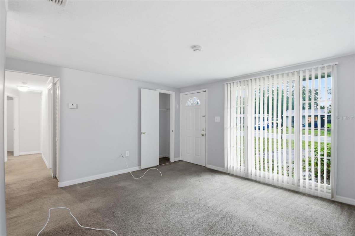 3008 43RD STREET — photo 8 of 41