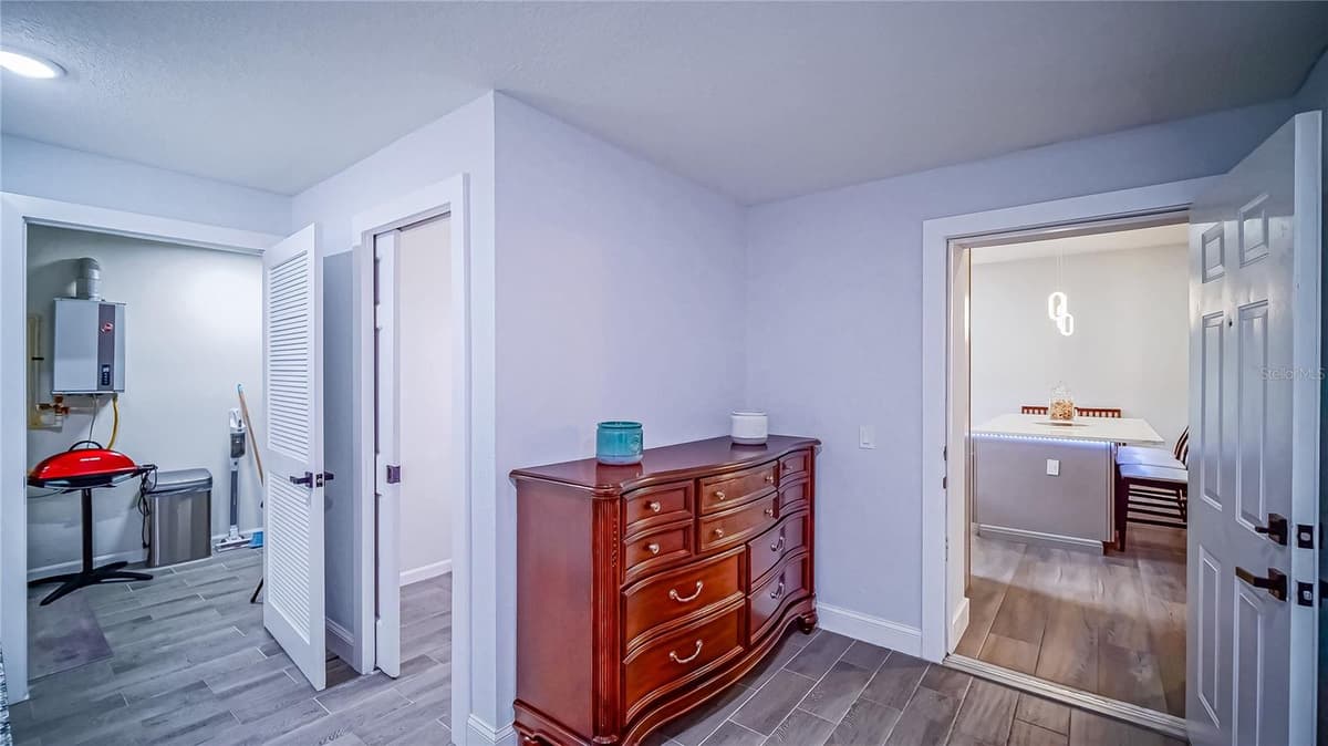 13305 LACEBARK PINE ROAD — photo 11 of 40