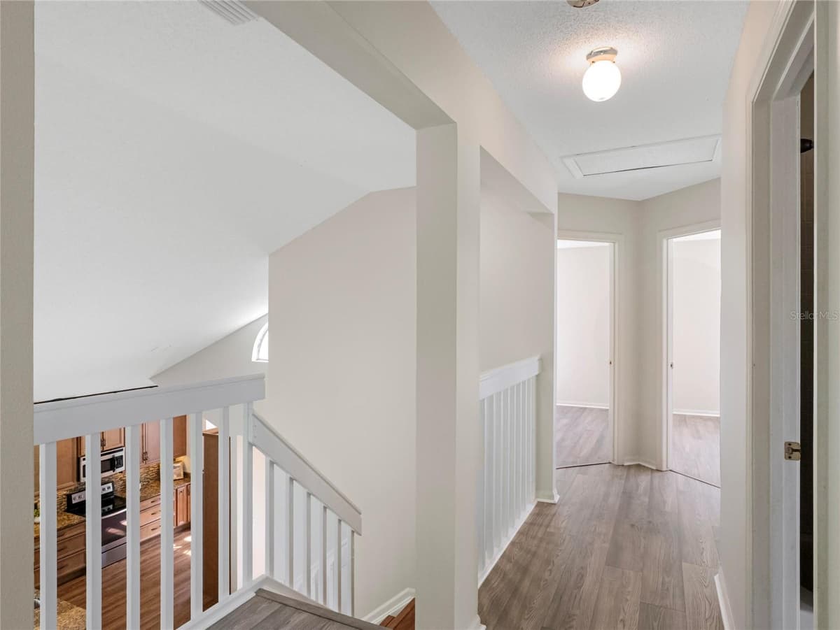 416 SAND PEBBLE COVE — photo 20 of 29