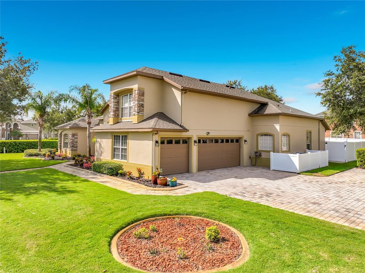 656 POSTRIO WAY — photo 4 of 86