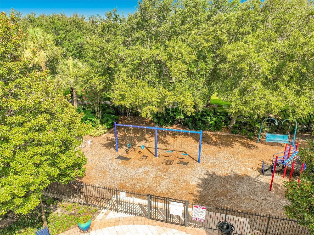 656 POSTRIO WAY — photo 74 of 86