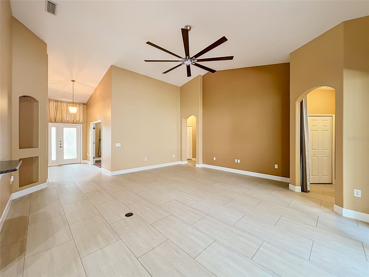 656 POSTRIO WAY — photo 49 of 86