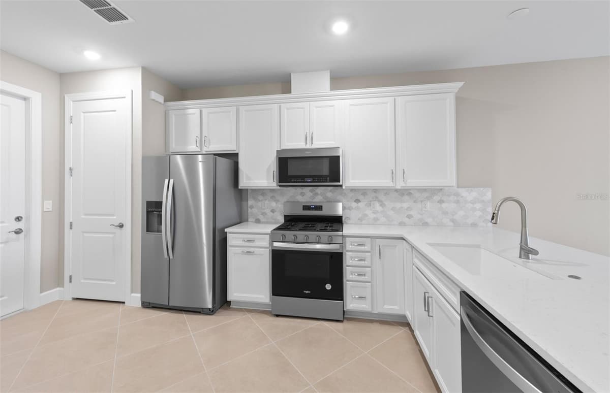 27108 CLAM SHELL COURT — photo 17 of 32