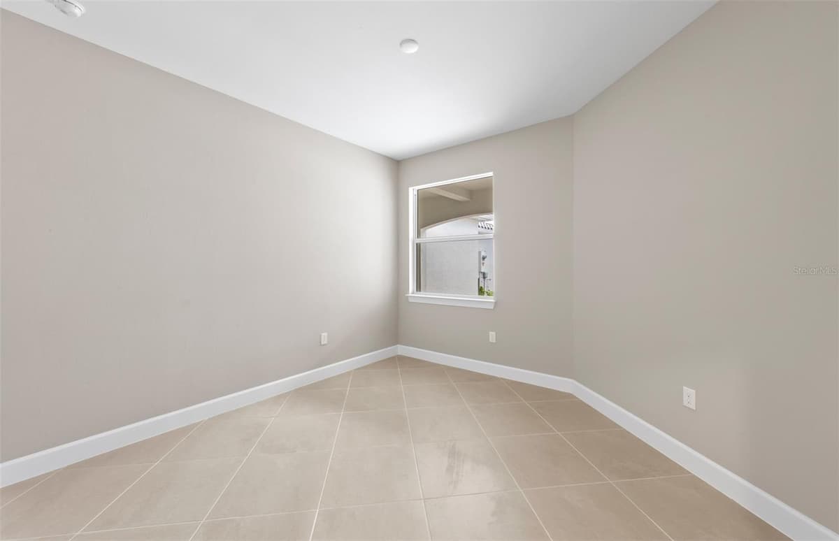 27108 CLAM SHELL COURT — photo 6 of 32