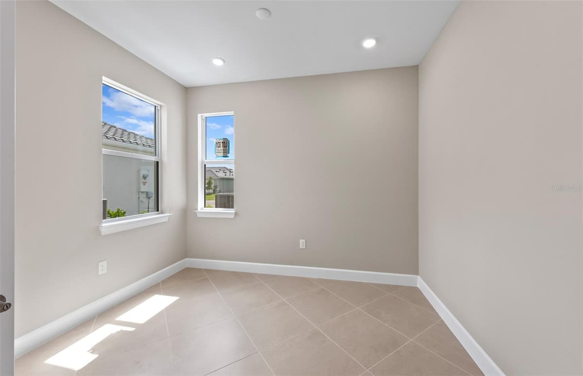 27108 CLAM SHELL COURT — photo 8 of 32