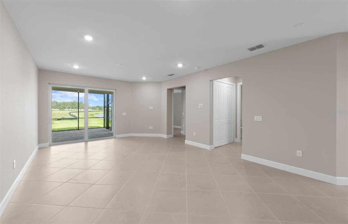 27108 CLAM SHELL COURT — photo 9 of 32