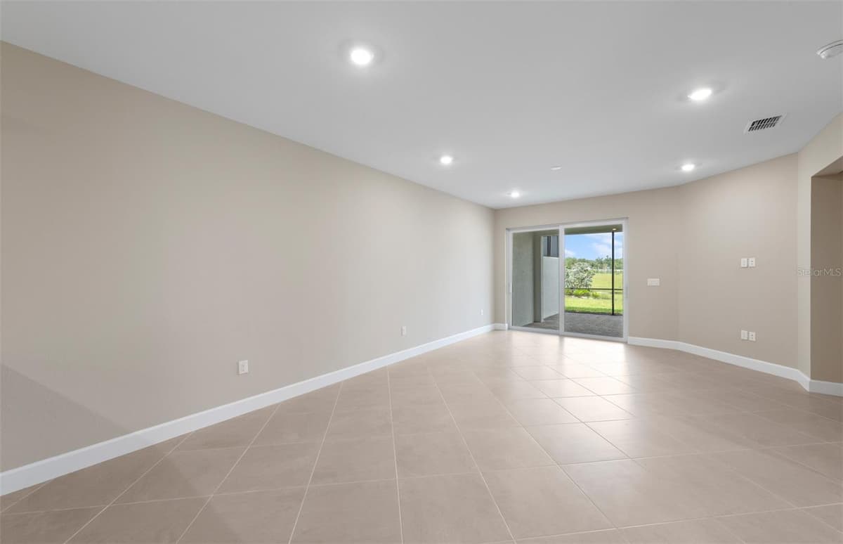 27108 CLAM SHELL COURT — photo 12 of 32