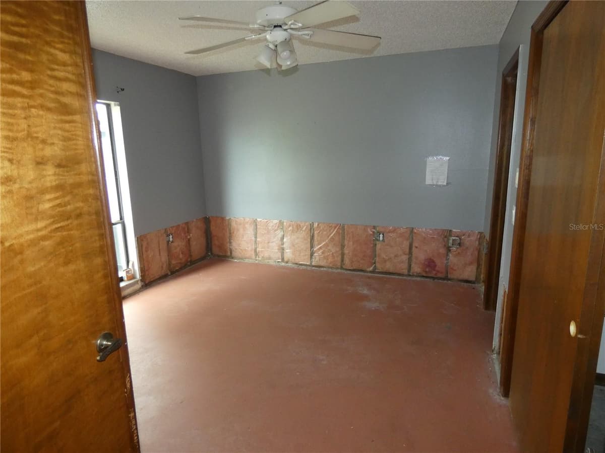 6730 BEACH BOULEVARD — photo 17 of 31