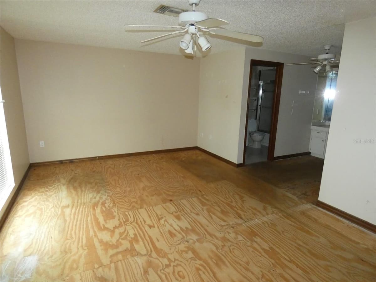 6730 BEACH BOULEVARD — photo 15 of 31