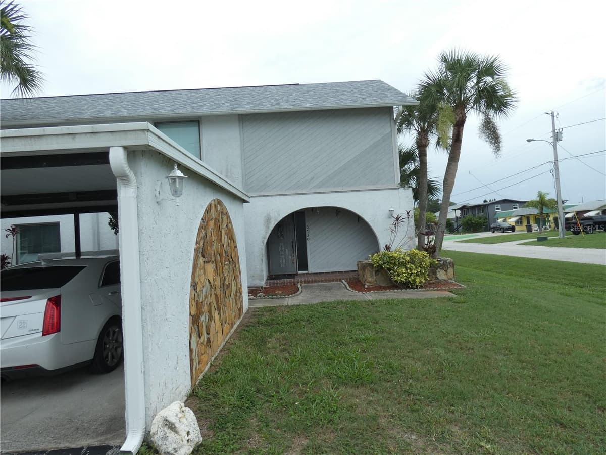 6730 BEACH BOULEVARD — photo 1 of 31