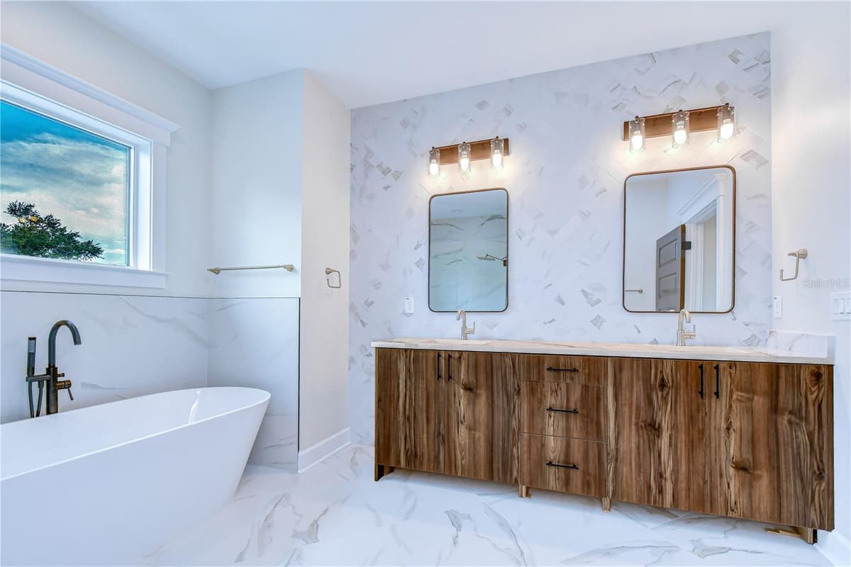7303 FITZGERALD STREET — photo 42 of 50