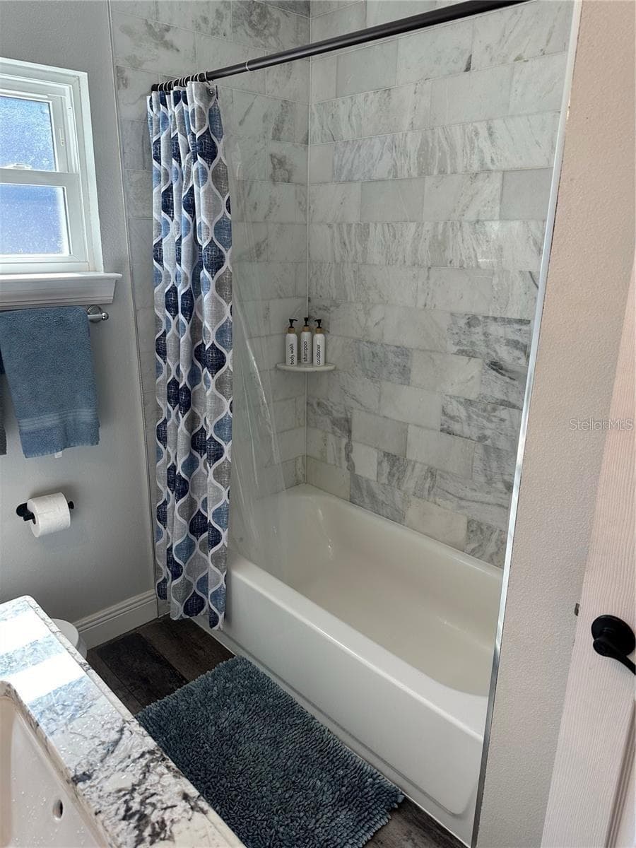 5024 MORTIER AVENUE — photo 15 of 57
