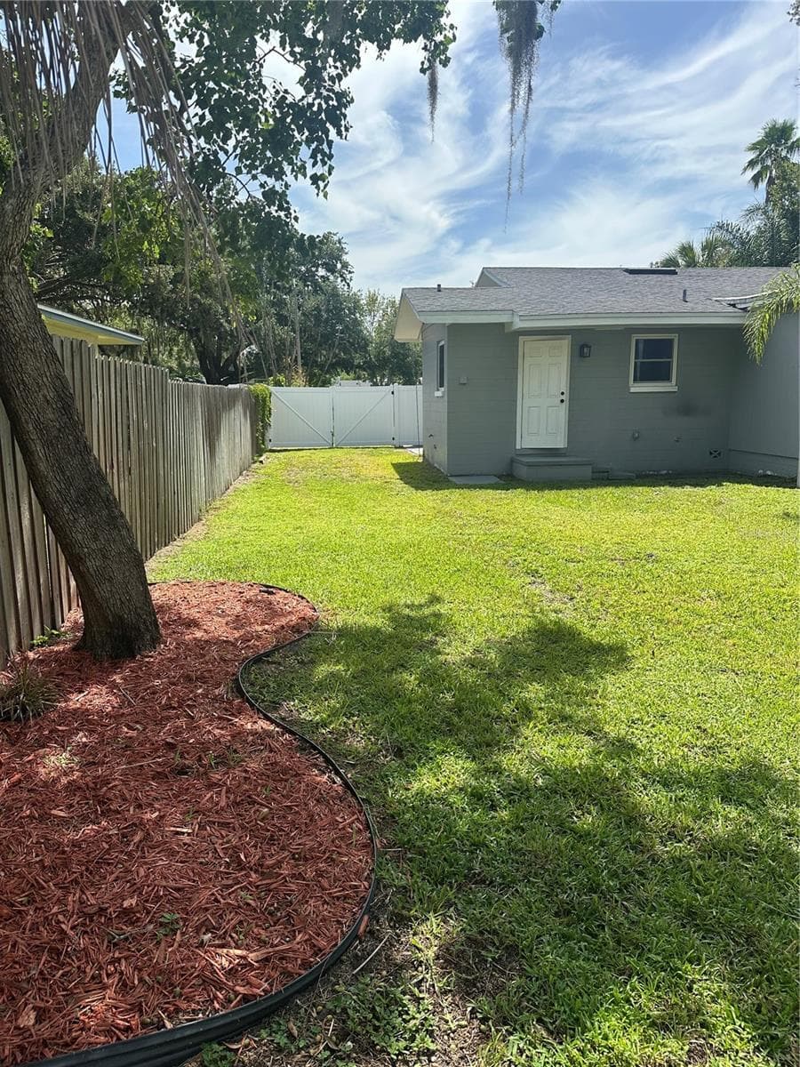 5024 MORTIER AVENUE — photo 49 of 57